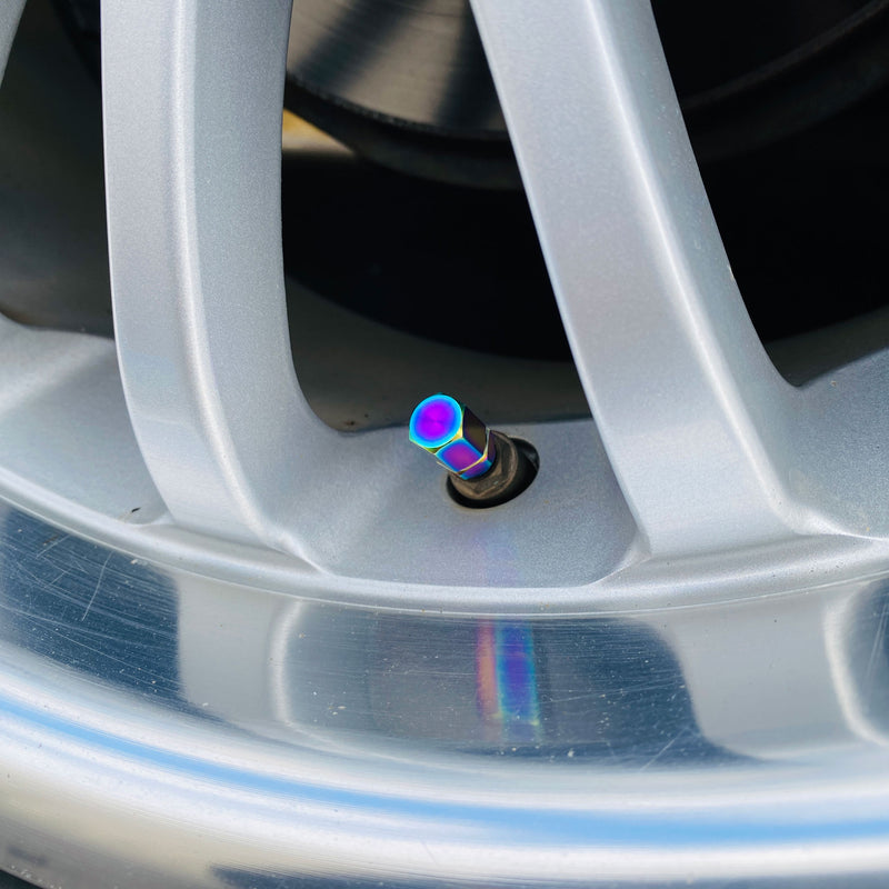 Load image into Gallery viewer, Titanium Valve Caps